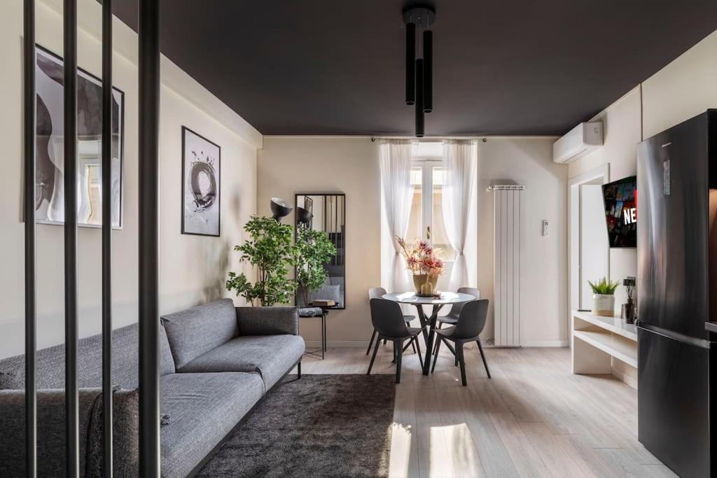 Stupendo Duplex In Centro A Milano Apartment Exterior photo